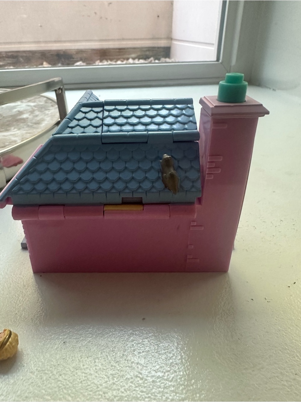 Vintage 90s Polly Pocket Bay Window House Set (Missing tree) - Picture 6 of 7